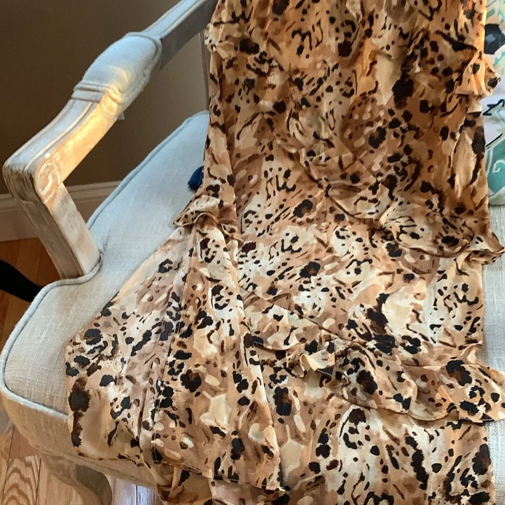 Dress - Picture 5 of 8